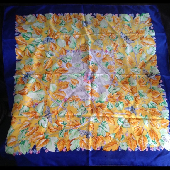STUNNING SILK HERMÈS L'ARBRE DE SOIE SCARF - Picture 2 of 7